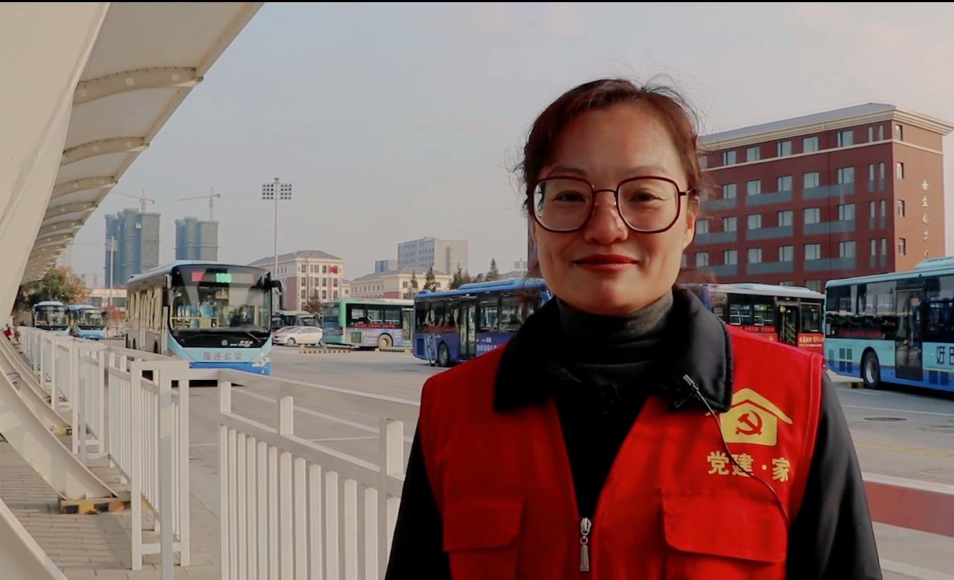 【新时代产业工人风采】金都娱乐城 
金牌职工——李伟